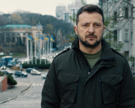 Після нічної атаки РФ Зеленський пообіцяв діяти дзеркально
