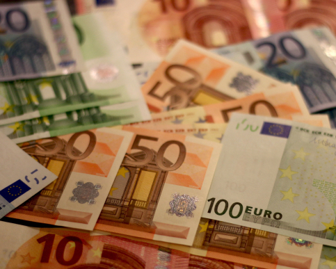 ЄС планує спрямувати €30 млрд на дрони, ракети та ППО для України – ЗМІ