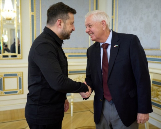 “Був справжнім захисником свободи та цінностей”: Зеленський відреагував на смерть Ліндсі Грема