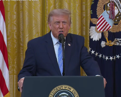 Трамп звинуватив Китай у втручанні у вибори США 2020 року: як відреагував Пекін