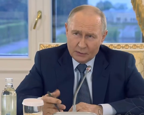 Рейтинг Путіна впав до нового мінімуму через війну проти України – росЗМІ