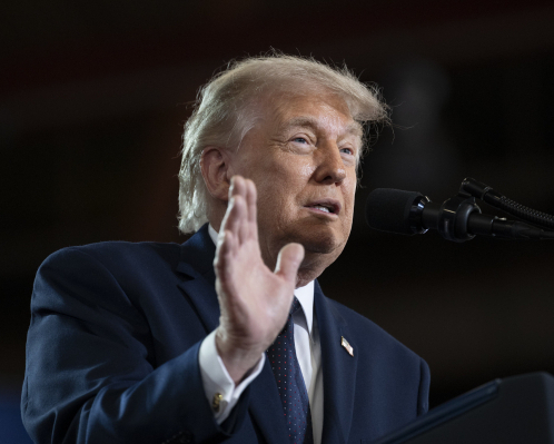 Трамп наказав призупинити нові удари США по Ірану