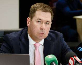 Трійка суддів Верховного Суду закрила очі на фальсифікацію санкційних документів – адвокат Порошенка