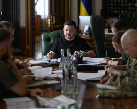 “Повернути війну в рідну гавань”: Зеленський пообіцяв продовжити далекобійні удари по РФ
