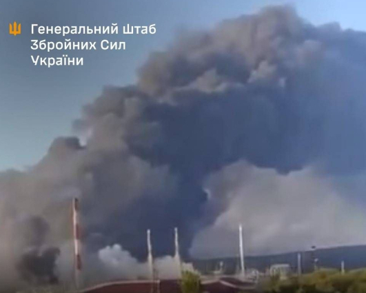 Масштабна атака: Генштаб підтвердив ураження Саратовського НПЗ та аеродрому “Енгельс”