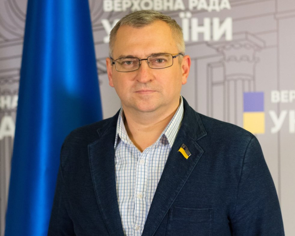 Нардепа спитали про мобілізацію батьків – що відповів