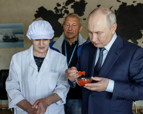 Путін уперше за понад 25 років відвідав Курильські острови – Японія відреагувала
