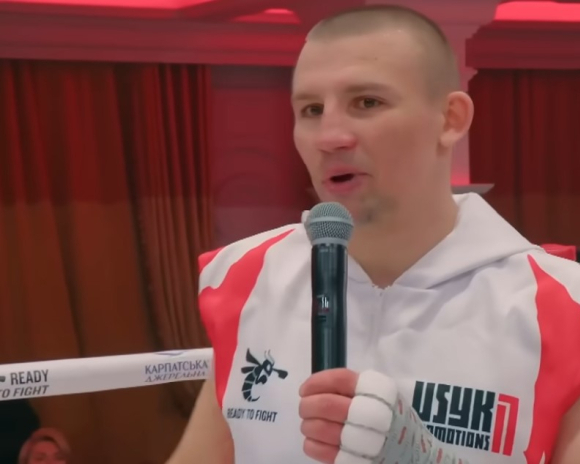 Хижняк вперше у статусі професіонала зустрінеться в бою за титул на вечорі боксу Усика
