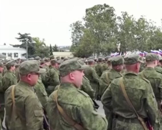 В Росії почали діяти обмеження на виїзд за кордон для чоловіків мобілізаційного віку – рух підпілля