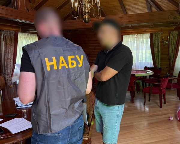 НАБУ та САП викрили рейдерську схему на сотні мільйонів гривень