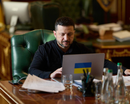 Офіс президента відмовився публікувати петицію про пресконференцію Зеленського