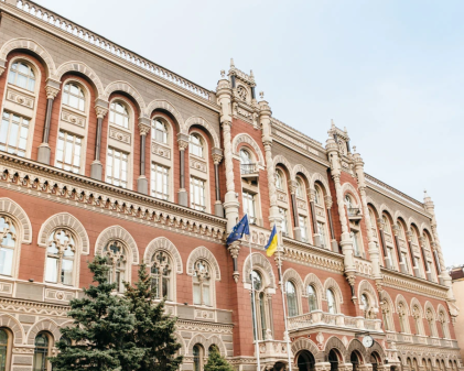 Якщо валютні обмеження НБУ для бізнесу не зміняться, українські компанії перейдуть до офшорів – ЗМІ